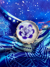 Load image into Gallery viewer, Succulent Flower Candle Tin 4oz