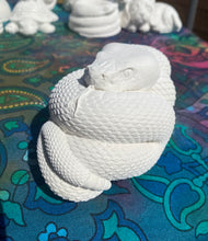 Load image into Gallery viewer, Plaster Pet Painting Party Packages