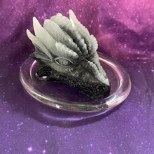 Load image into Gallery viewer, Dragon Head Candle
