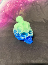 Load image into Gallery viewer, Ollie the Octopus Skull Candles
