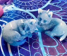 Load image into Gallery viewer, Space Cat Candle
